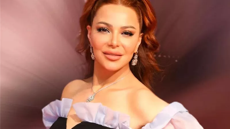 سوزان نجم الدين     