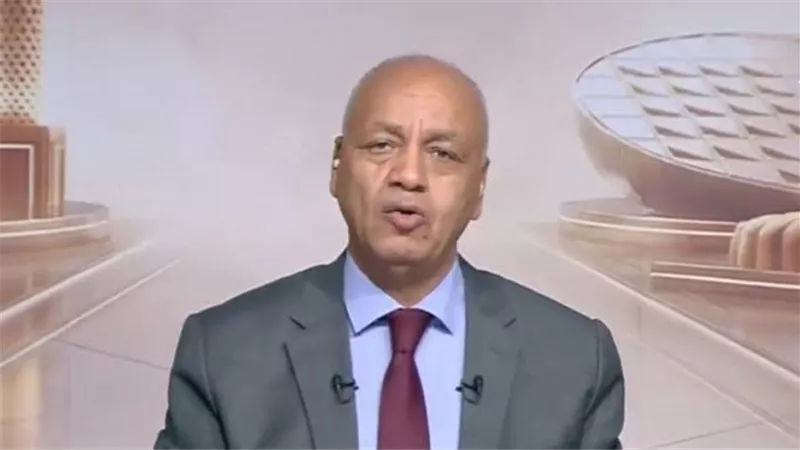  مصطفى بكري    