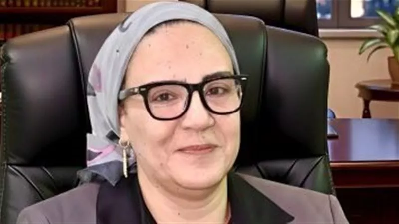  الدكتورة داليا السيد الإتربي    