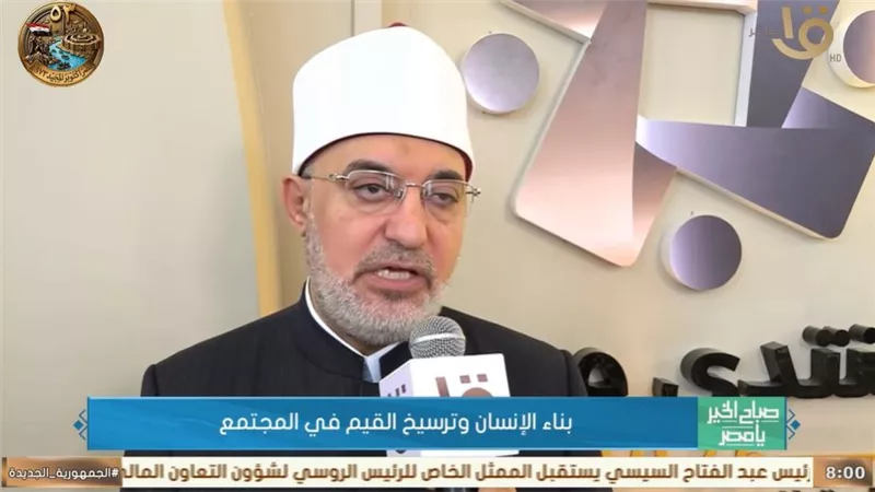  الدكتور نظير عياد    