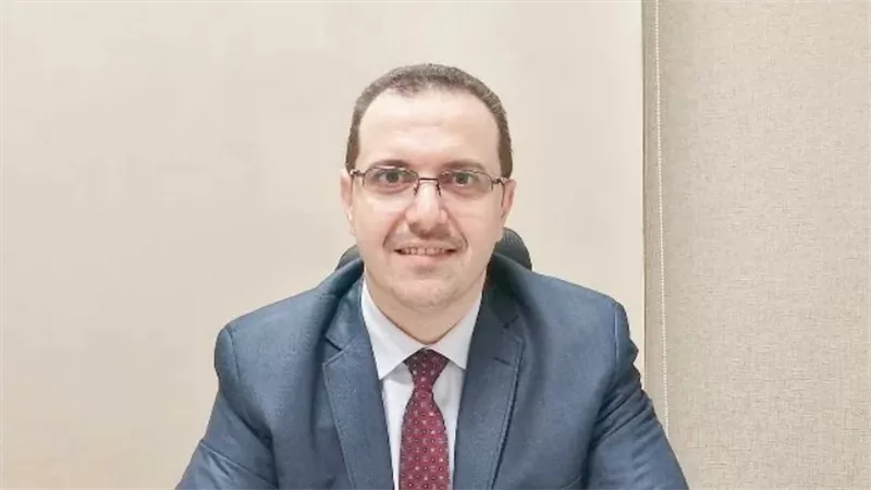  الدكتور وليد عباس، نائب وزيرة الإسكان    