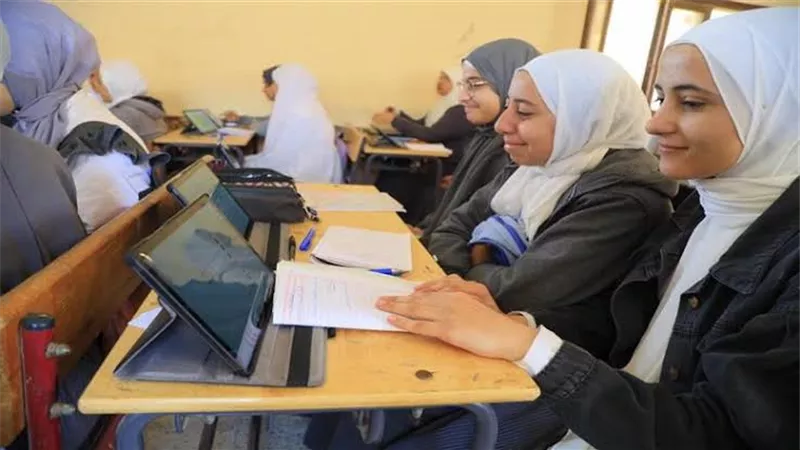 طلاب الثانوية العامة     