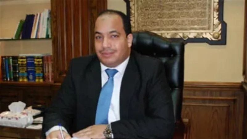  الدكتور عبد المنعم السيد    