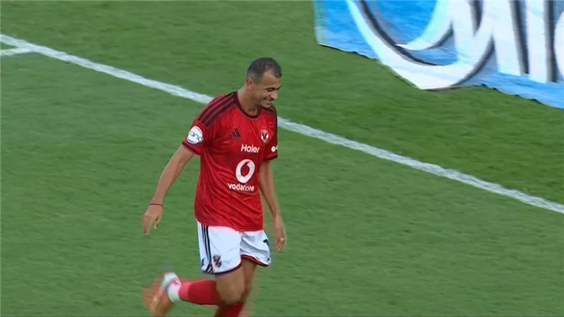 عمر الساعي    